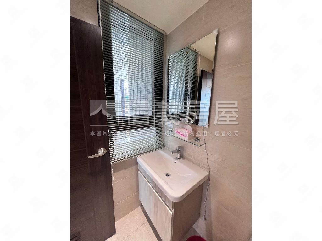 寓上福星三房平面車位房屋室內格局與周邊環境