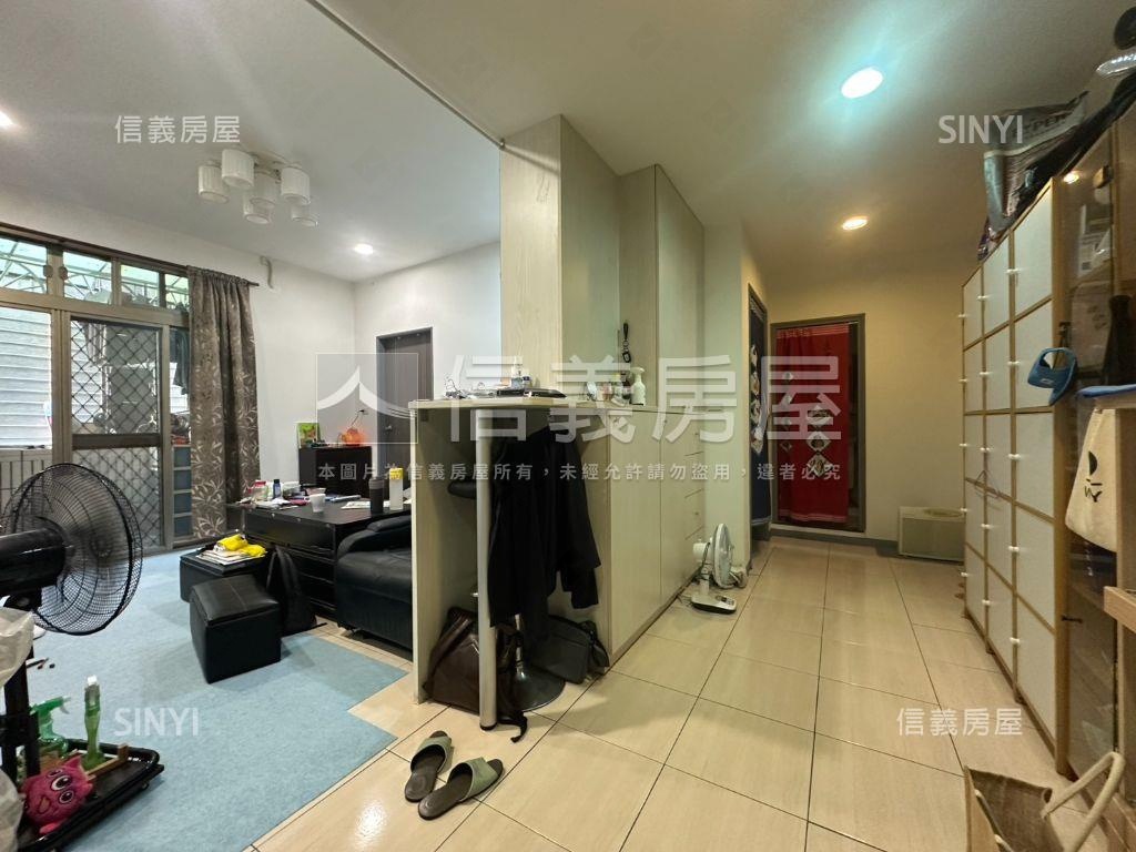 三和路三房兩衛邊間美寓房屋室內格局與周邊環境