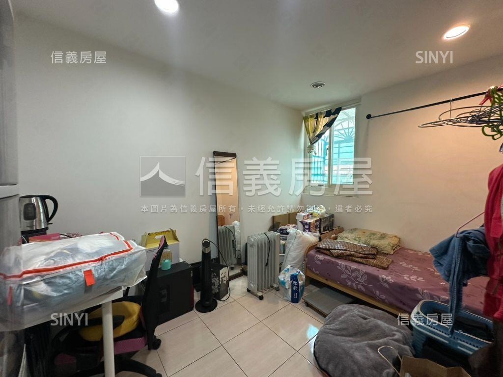 三和路三房兩衛邊間美寓房屋室內格局與周邊環境