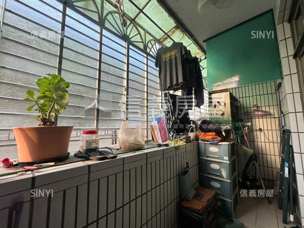 三和路三房兩衛邊間美寓房屋室內格局與周邊環境