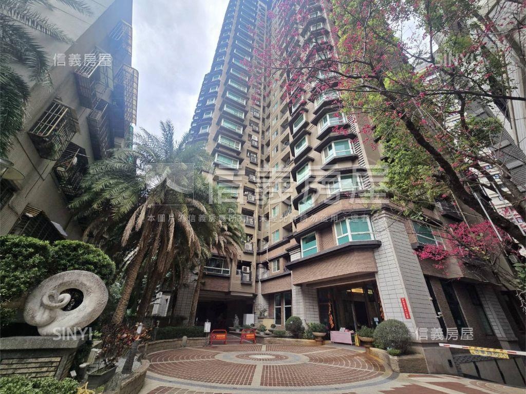 七張園上園鋼骨景觀美裝潢房屋室內格局與周邊環境