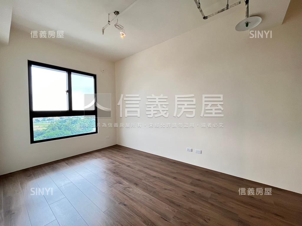 勝麗進行曲三房平車房屋室內格局與周邊環境