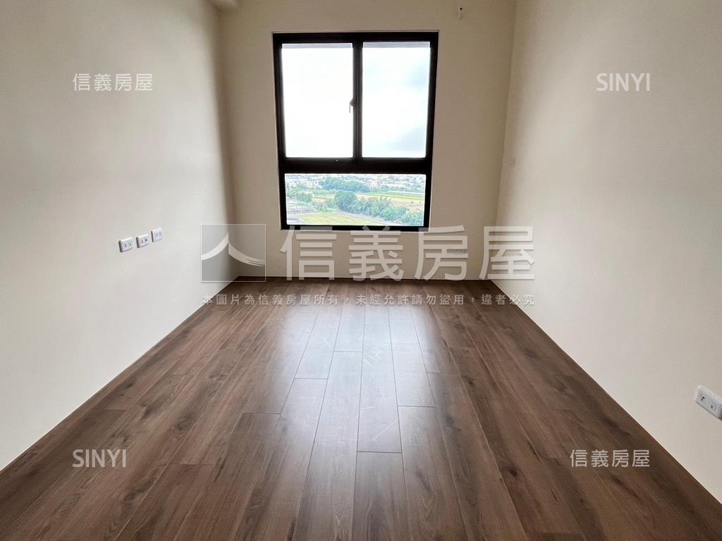 勝麗進行曲三房平車房屋室內格局與周邊環境