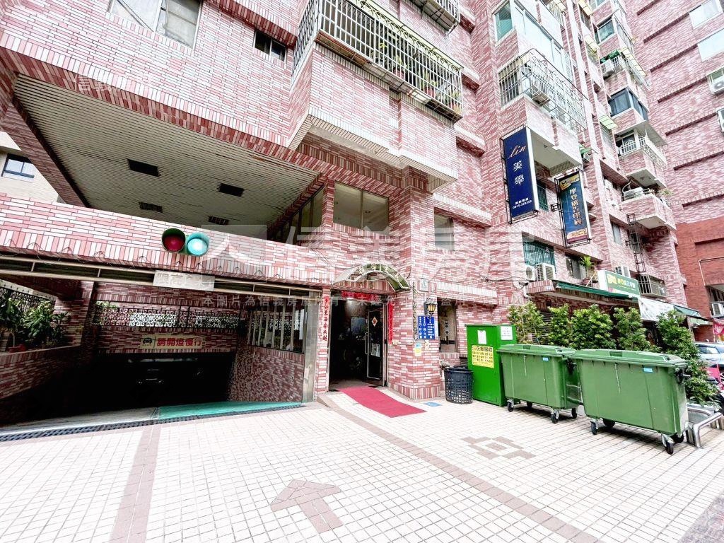 近榮總福山學區大三房平車房屋室內格局與周邊環境