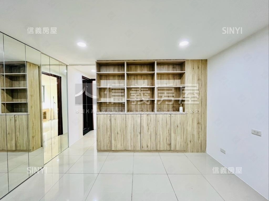 近ＳＯＧＯ採光兩房房屋室內格局與周邊環境