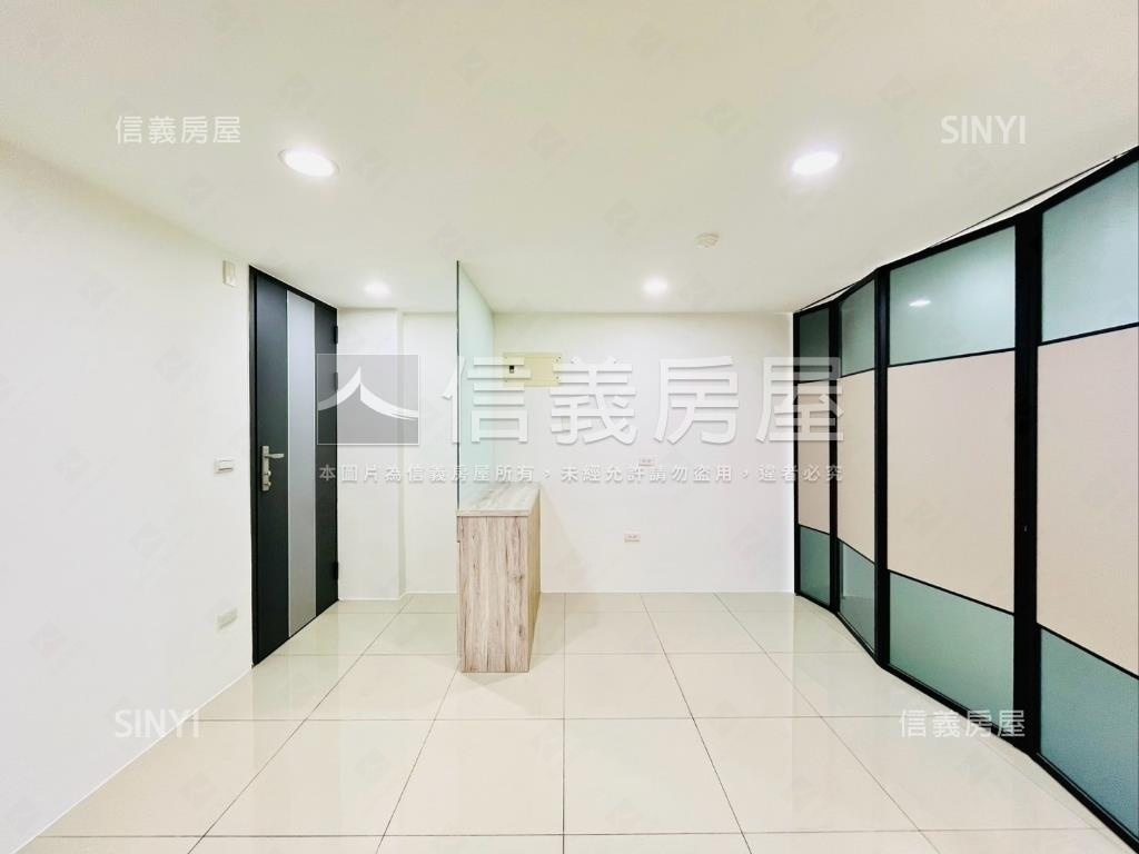 近ＳＯＧＯ採光兩房房屋室內格局與周邊環境