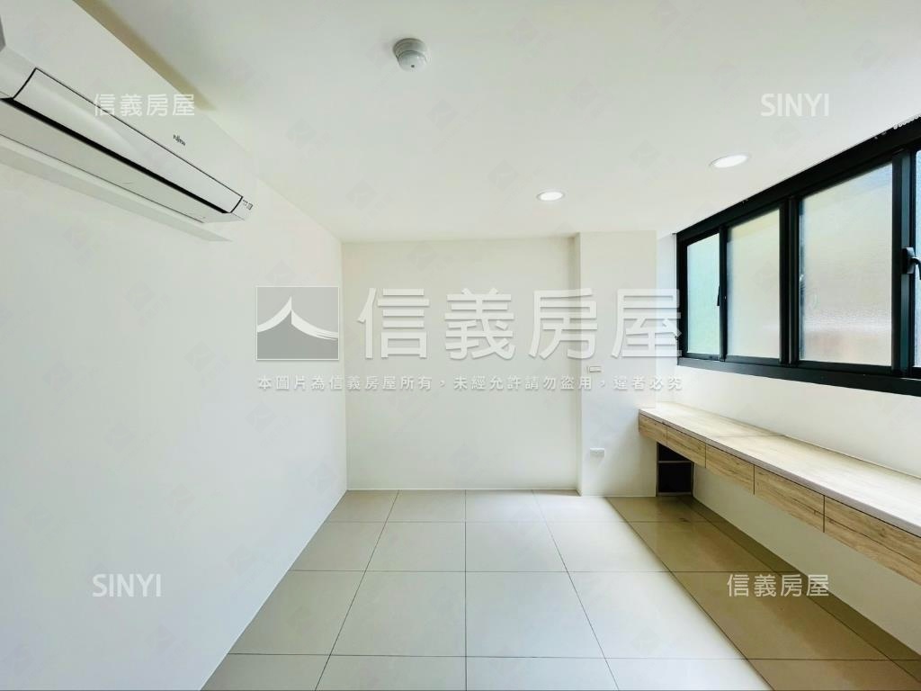 近ＳＯＧＯ採光兩房房屋室內格局與周邊環境