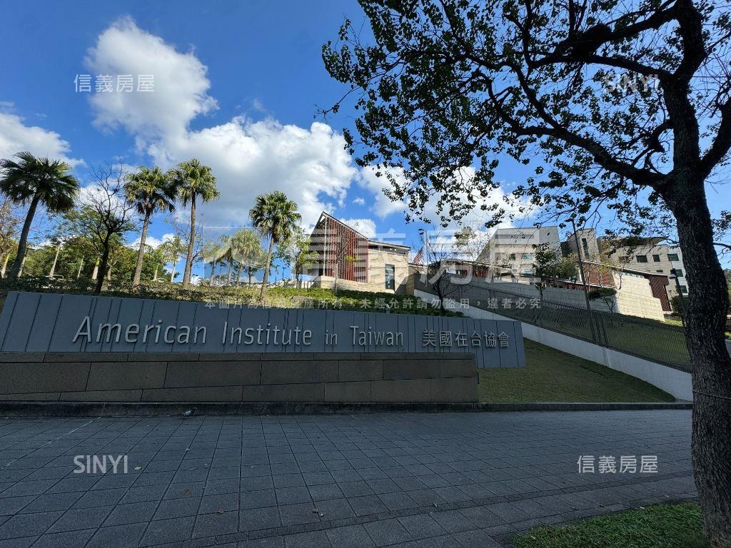 金湖三角窗店面房屋室內格局與周邊環境