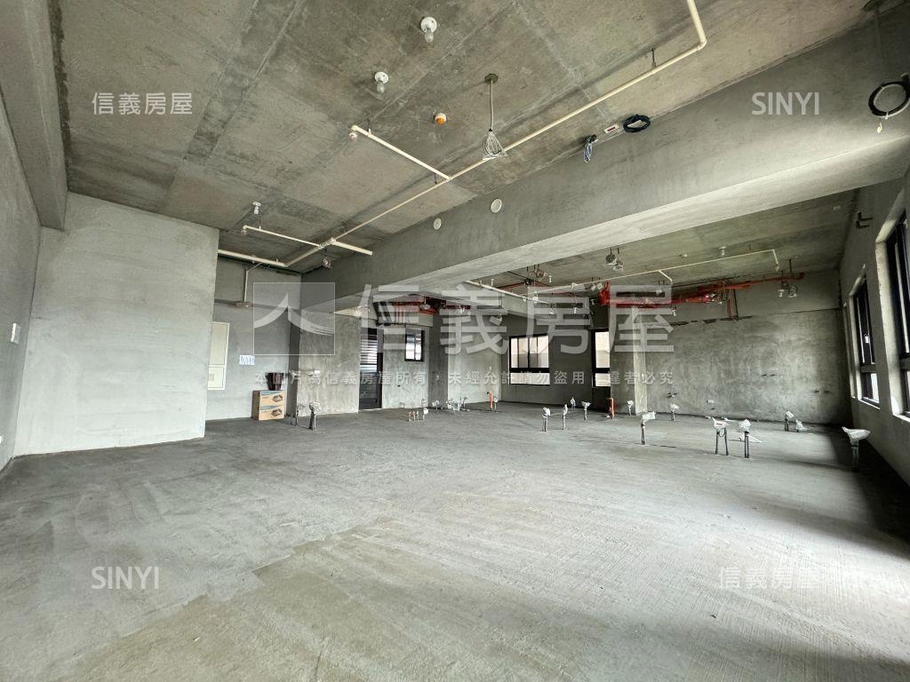 【住宅】遠雄巴黎附雙車位房屋室內格局與周邊環境