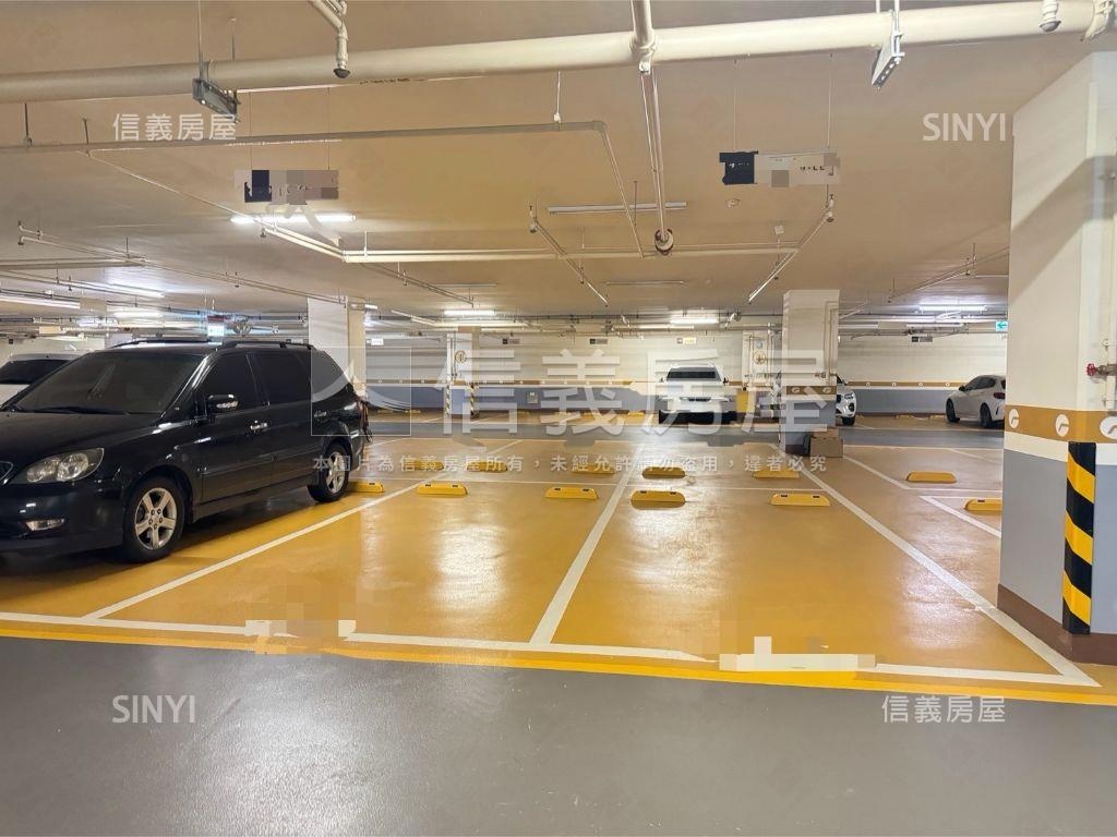 【住宅】遠雄巴黎附雙車位房屋室內格局與周邊環境