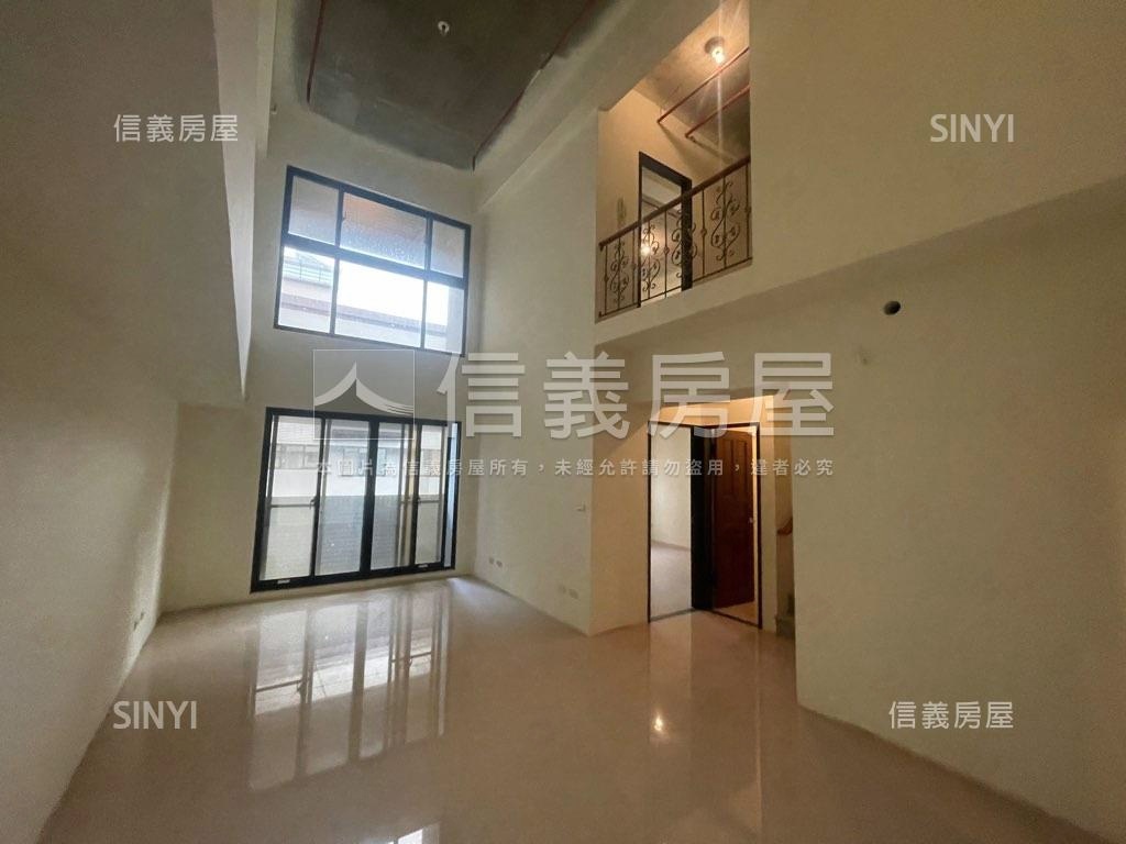 稀有電梯樓中樓房屋室內格局與周邊環境