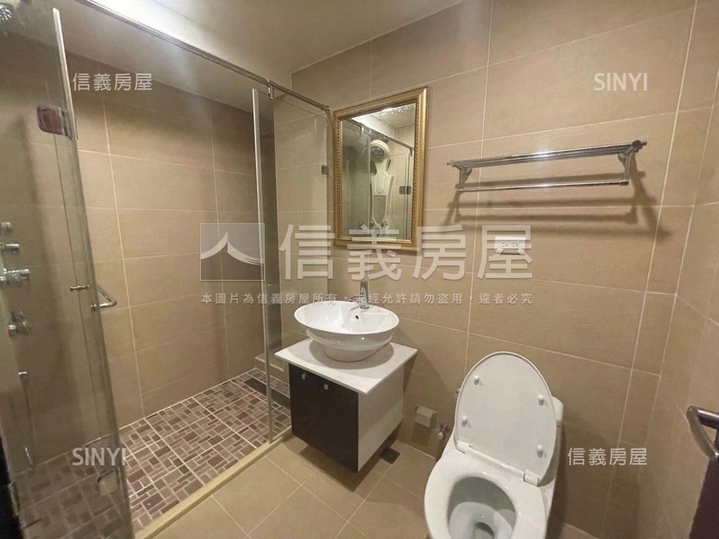 稀有電梯樓中樓房屋室內格局與周邊環境