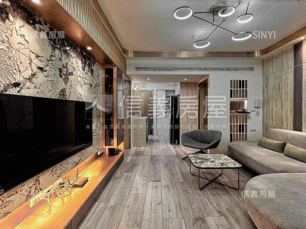 小港面寬約１０米漂亮店面房屋室內格局與周邊環境