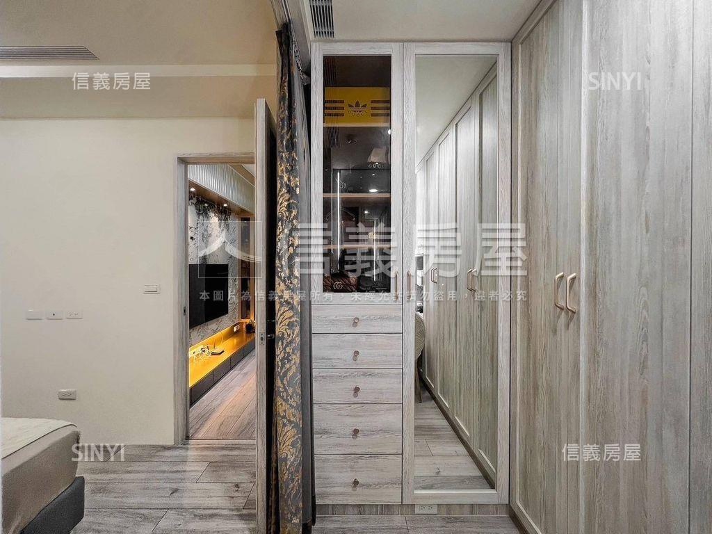 小港面寬約１０米漂亮店面房屋室內格局與周邊環境