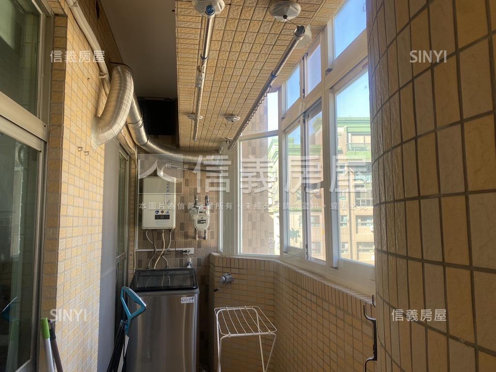 水噹噹！比佛利木質大兩房房屋室內格局與周邊環境