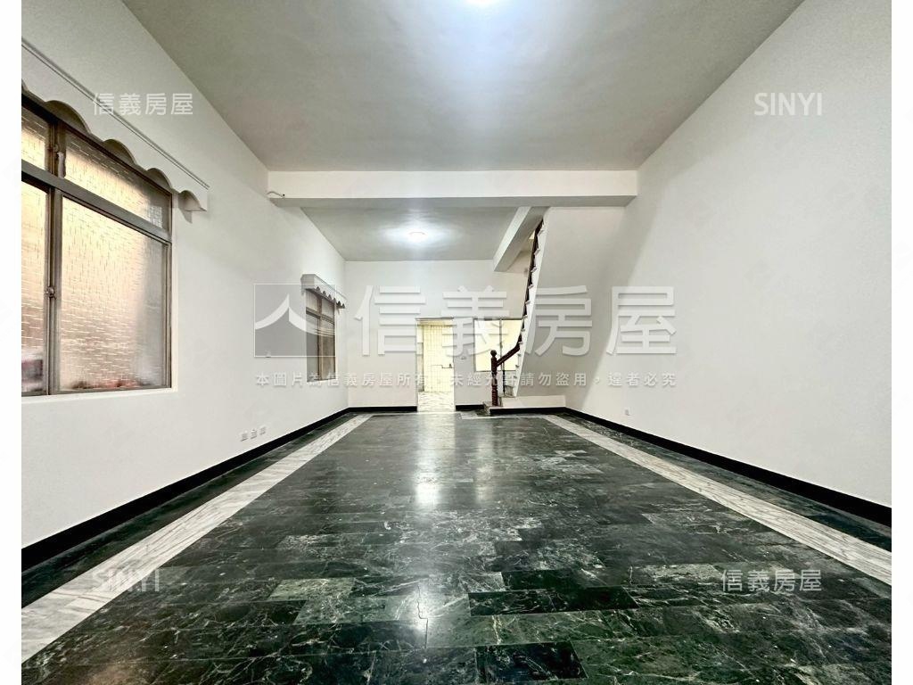 約４２坪甕仔地海佃透天房屋室內格局與周邊環境