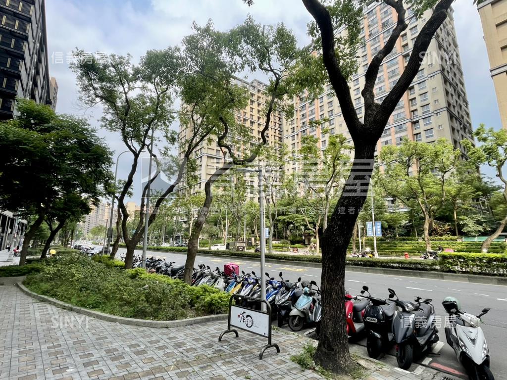 近北大三鶯線花都四房車位房屋室內格局與周邊環境