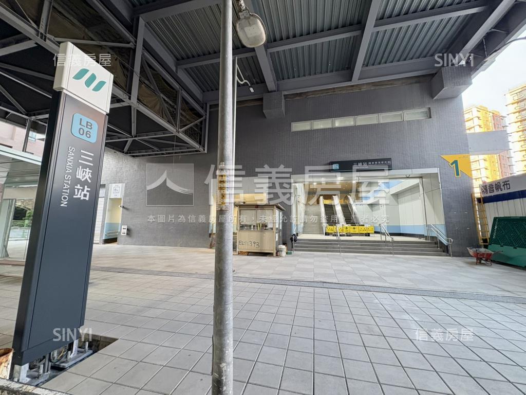 近北大三鶯線花都四房車位房屋室內格局與周邊環境