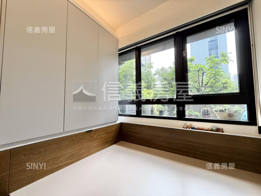 文華匯稀有露臺戶房屋室內格局與周邊環境