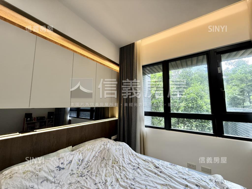 文華匯稀有露臺戶房屋室內格局與周邊環境