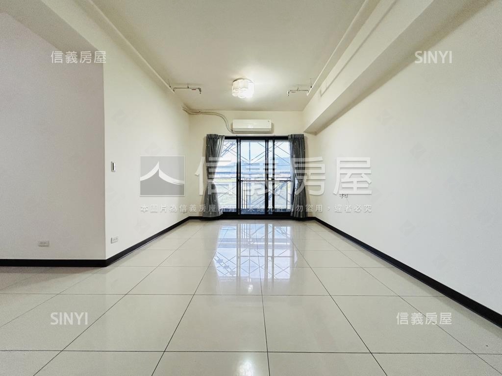 鴻築ＯＮＥ．高樓綠景三房房屋室內格局與周邊環境