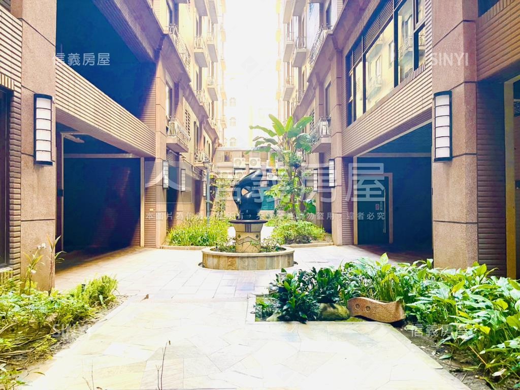 臻星·電梯４房平面車位房屋室內格局與周邊環境