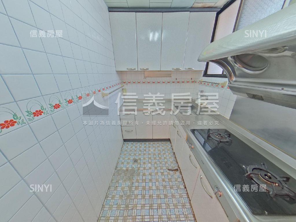 景美捷運邊間一層一戶房屋室內格局與周邊環境