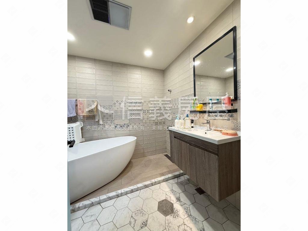 高科大魔術設計師透天厝房屋室內格局與周邊環境