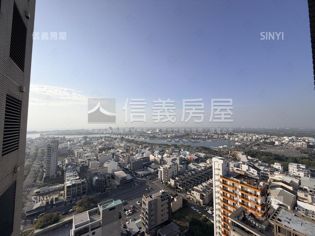 【水雲間】霸景雙平車位房屋室內格局與周邊環境