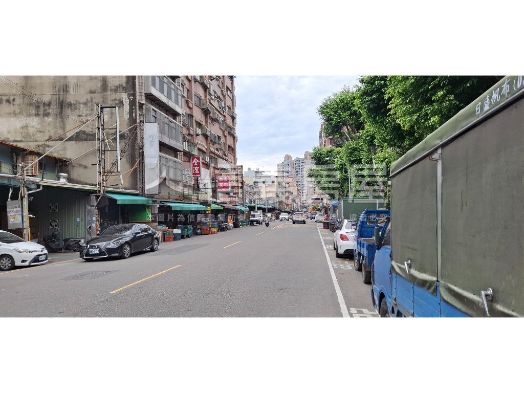 民主透天店面房屋室內格局與周邊環境
