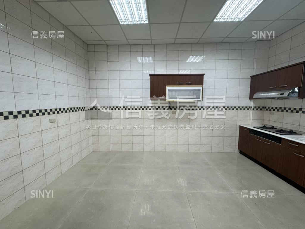 近署立醫院別墅房屋室內格局與周邊環境