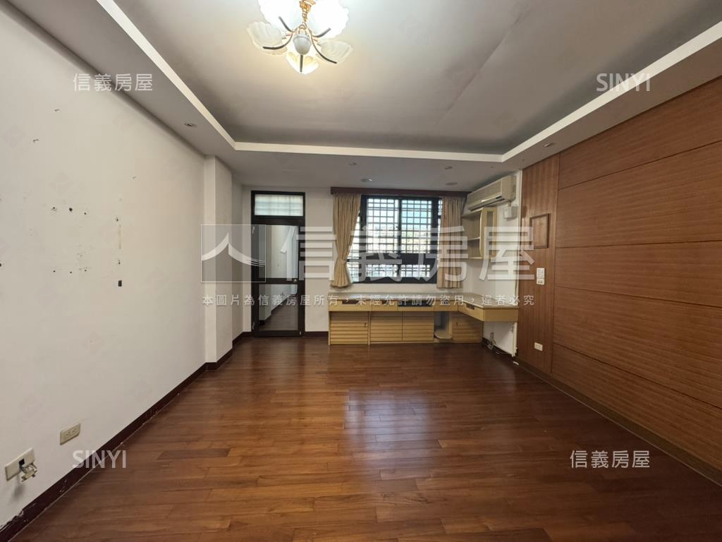 近署立醫院別墅房屋室內格局與周邊環境