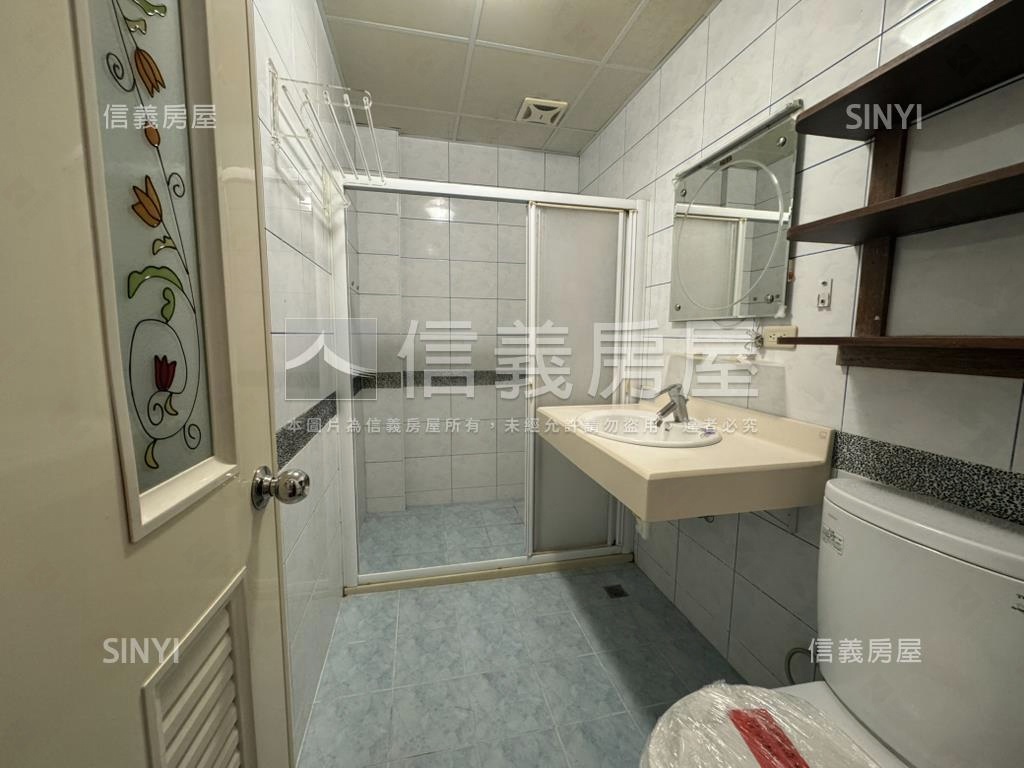 近署立醫院別墅房屋室內格局與周邊環境