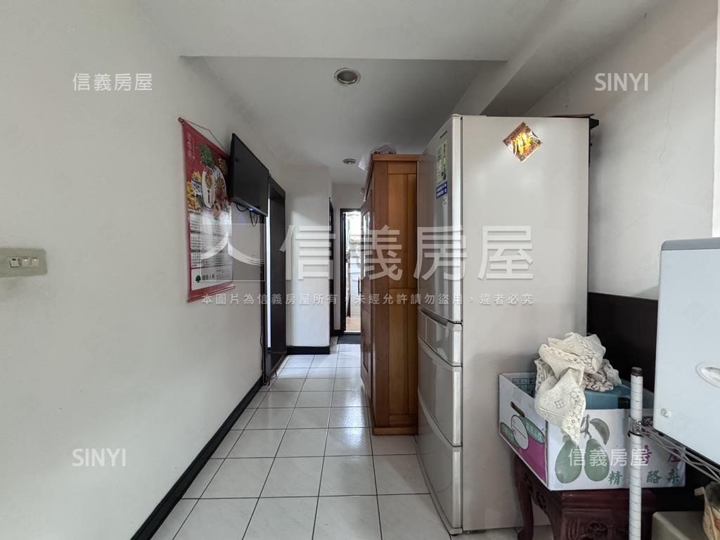 光明大道稀有２房美屋房屋室內格局與周邊環境