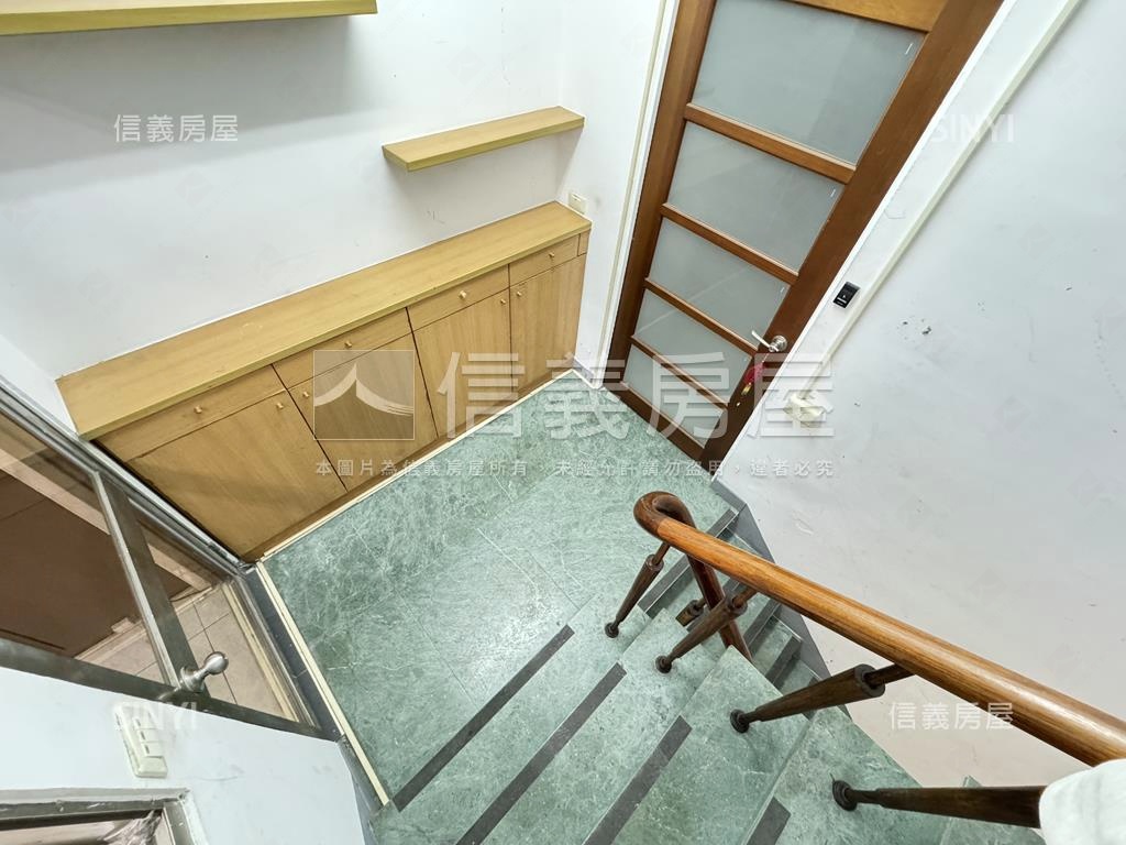 裕農路稀有樓店！房屋室內格局與周邊環境