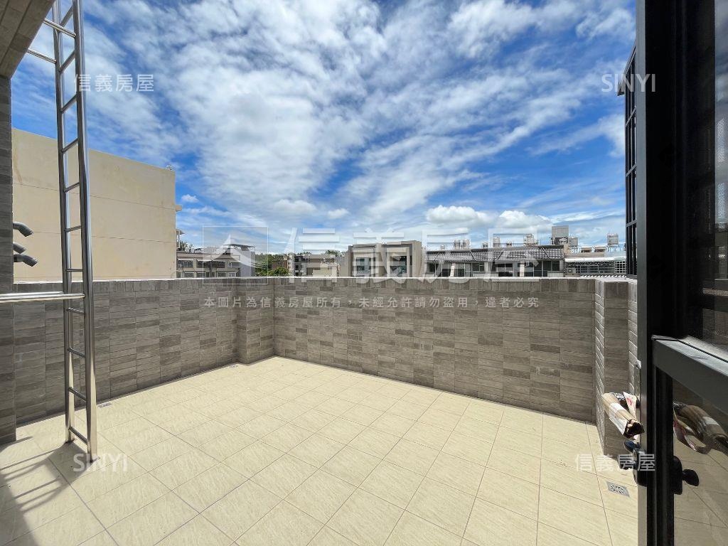 高坪全新優質透天房屋室內格局與周邊環境