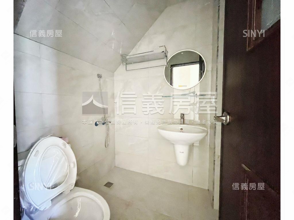 高坪全新優質透天房屋室內格局與周邊環境