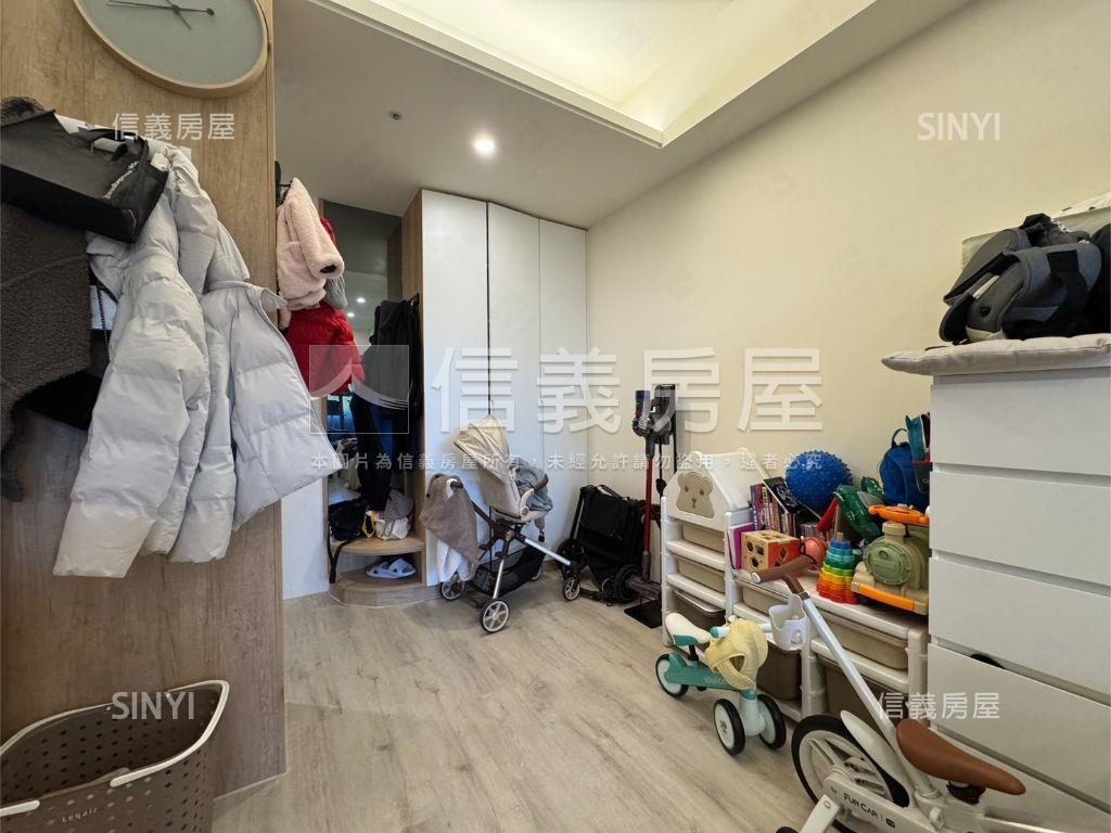 樹海景觀小露臺豪邸房屋室內格局與周邊環境