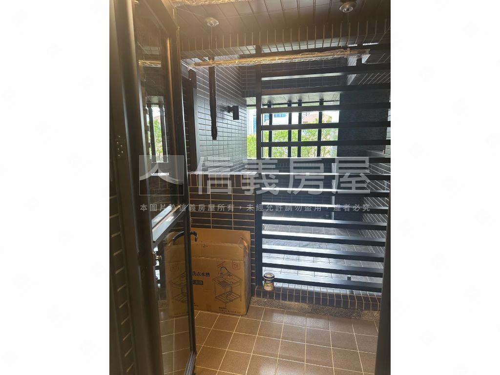 樹海景觀小露臺豪邸房屋室內格局與周邊環境