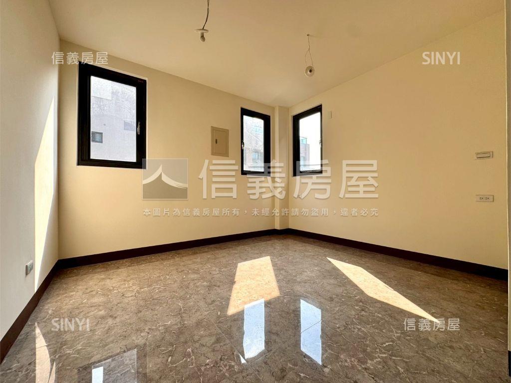 麗康弘文全新電梯別墅房屋室內格局與周邊環境