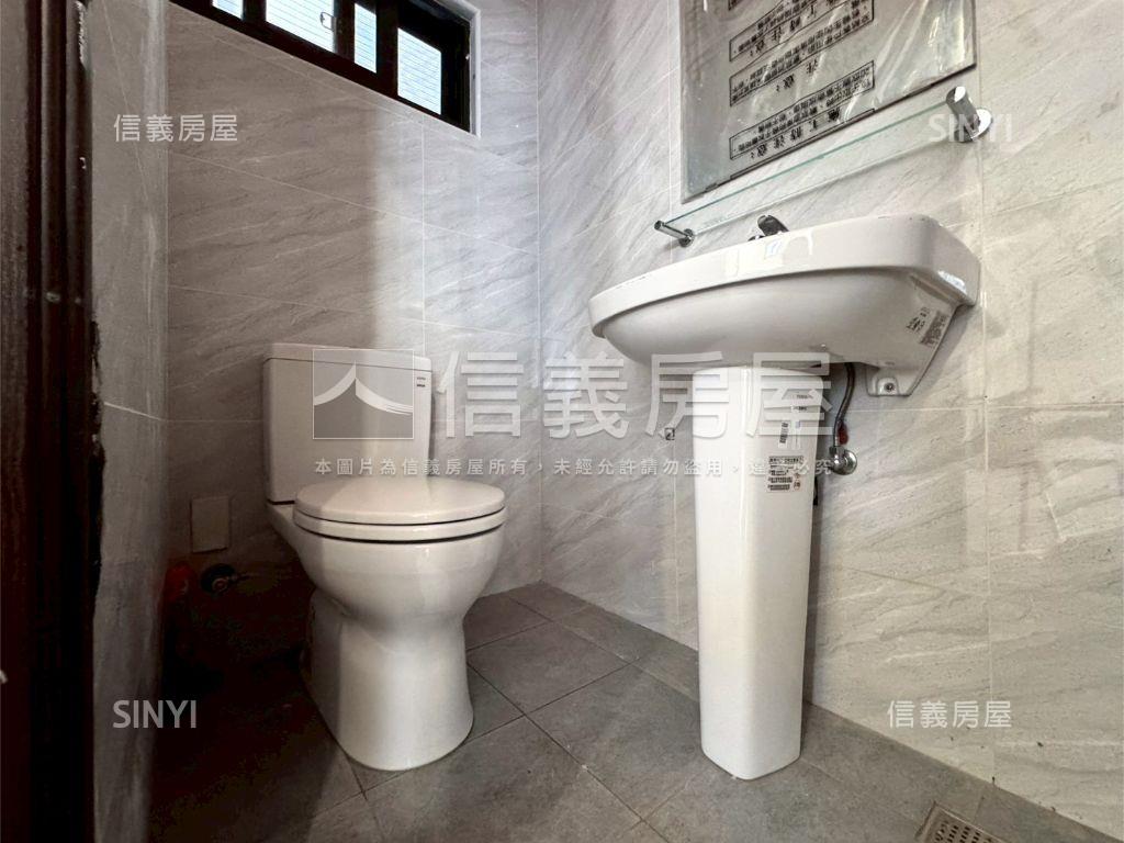 麗康弘文全新電梯別墅房屋室內格局與周邊環境