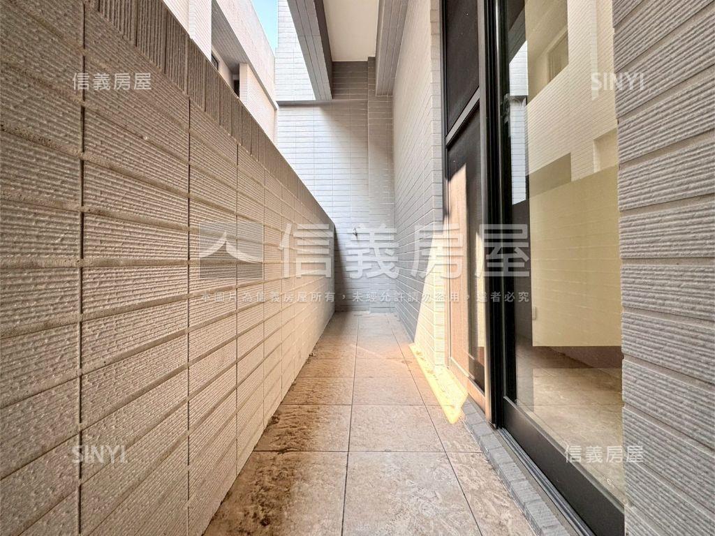 麗康弘文全新電梯別墅房屋室內格局與周邊環境