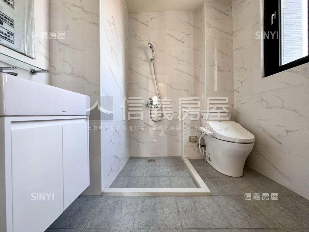 麗康弘文全新電梯別墅房屋室內格局與周邊環境