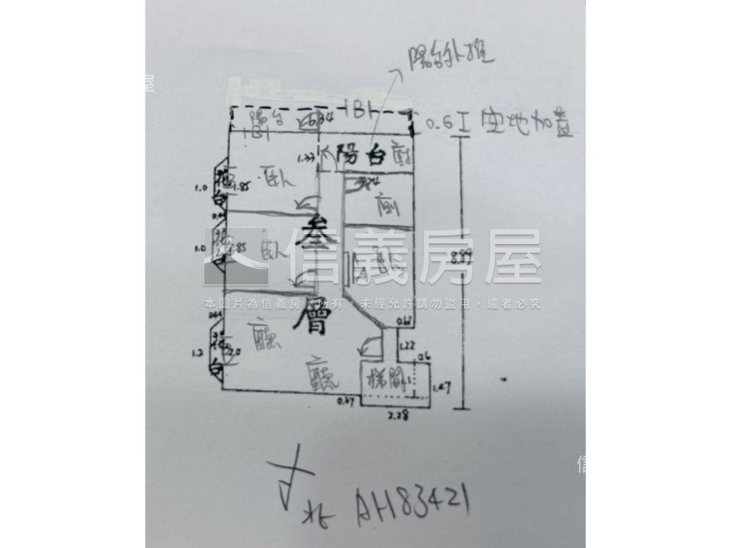 ３１年屋況佳方正公寓３樓房屋室內格局與周邊環境