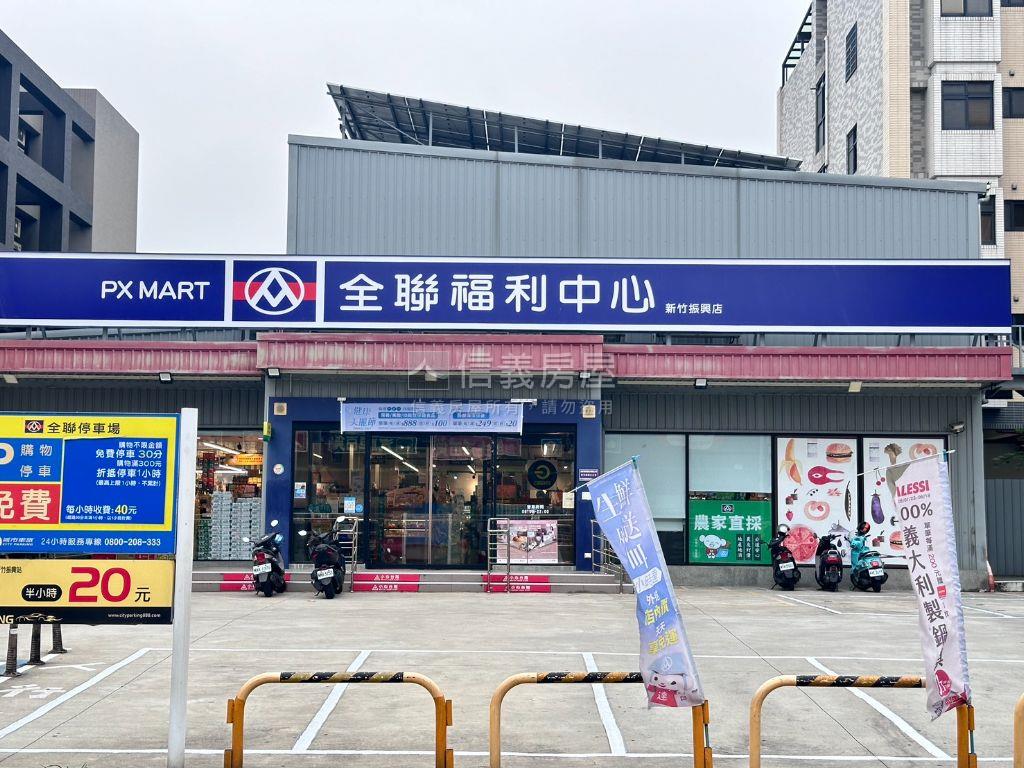 近清大南校美３房車位房屋室內格局與周邊環境
