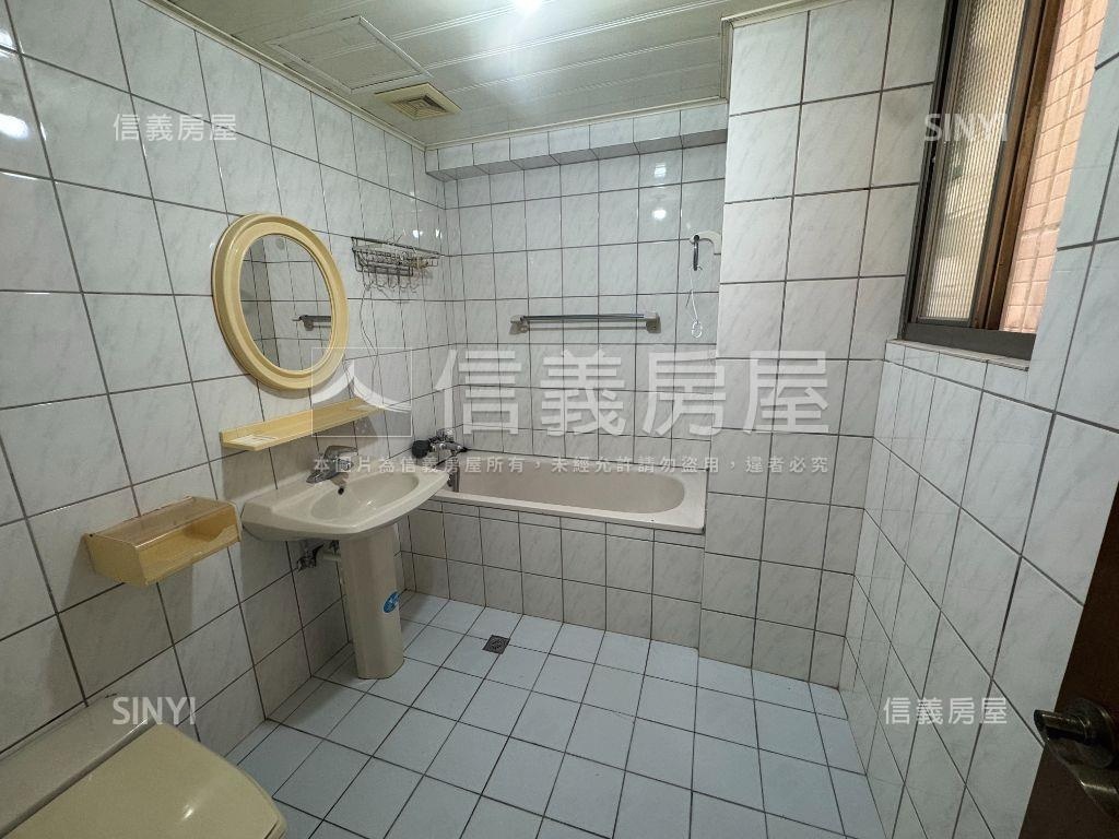 新接案北安華廈房屋室內格局與周邊環境