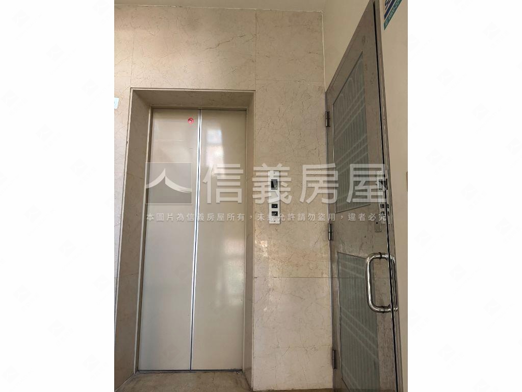 新接案北安華廈房屋室內格局與周邊環境