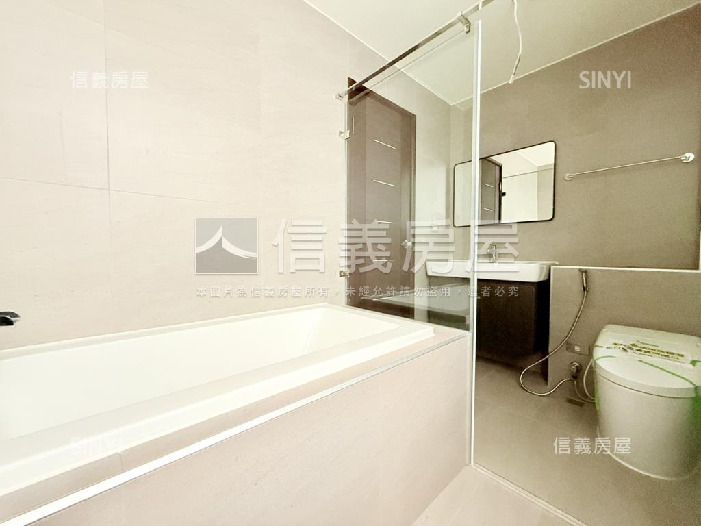 全新煌聖大鉅間間套房美宅房屋室內格局與周邊環境