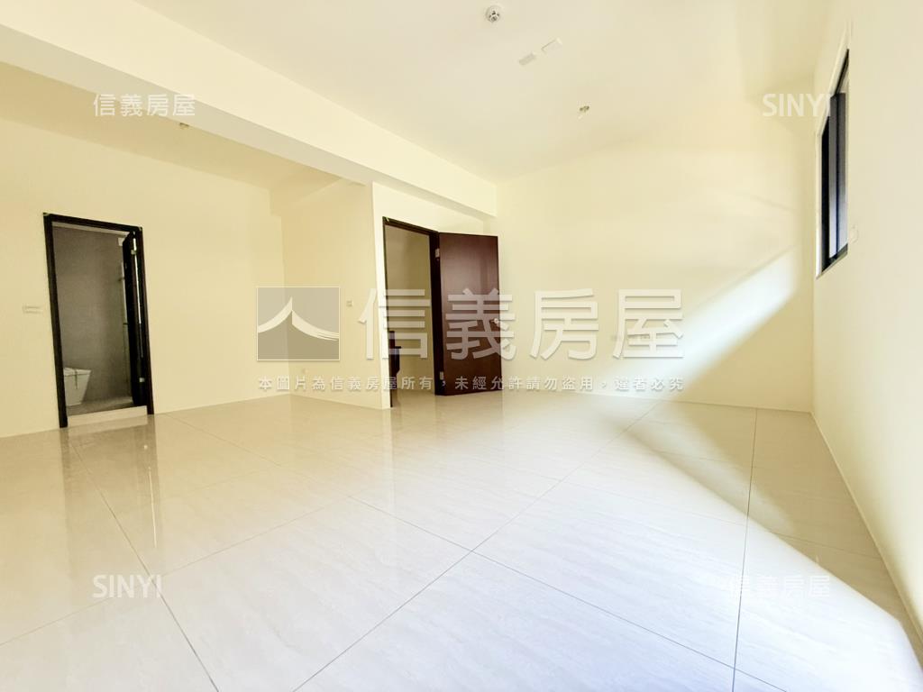 全新煌聖大鉅間間套房美宅房屋室內格局與周邊環境