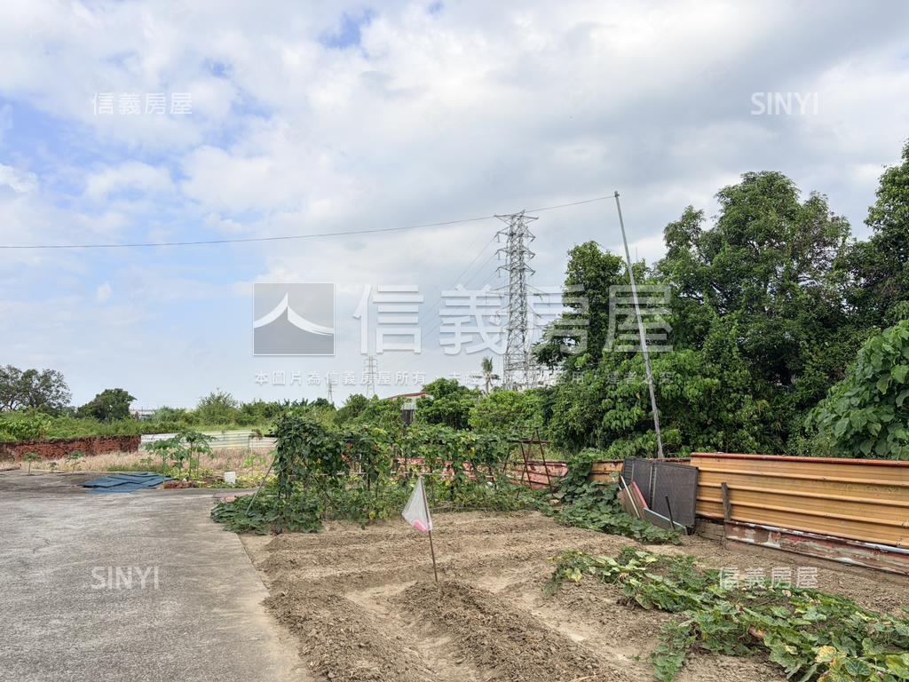 近善化火車站臨路美地房屋室內格局與周邊環境